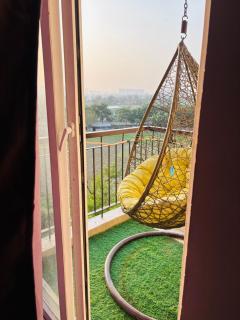 The Sunset Balcony, Classic Home - 1BHK - 7