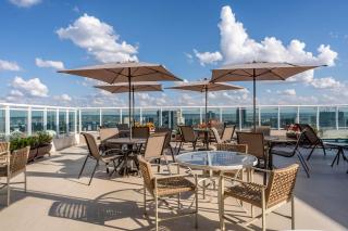 Saint Moritz Hplus Express - 7