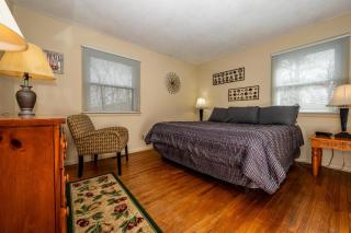 Three Bedroom Cabin - 3