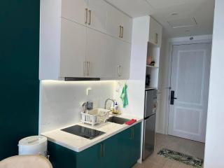 2-Bedroom and 2 Bathroom Apartment with Ocean View - 2