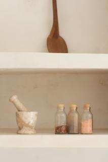 Villa Bella - Stylish 3-Bedroom Oasis with Mediterranean Charm - 2