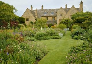 Pye Corner a Cotswold Manor with outdoor heated pool - 0