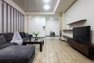 Aram street, 2 bedrooms Beautiful and Sunny apartment DI8210 - 3
