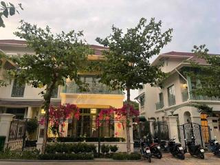 Freshly Built Aesthetic 4-Bedroom House - 9