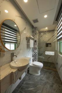 Freshly Built Aesthetic 4-Bedroom House - 6