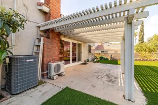 Spacious 4-bedroom house in tranquil Rowland Heights with City View - 6