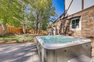 Hot Tub, Walk to Lake and Village Lake-View Home! - 7