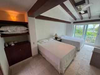 Exclusive Luxury Waterfront Villa in Marina Real - 5