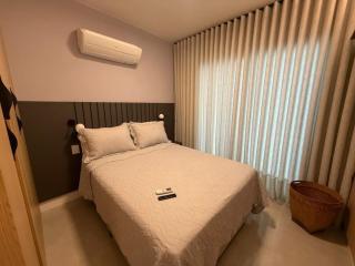 Cozy and Modern with Full Amenities - 7