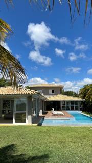 Casa Beija Flor · “Fique onde os famosos descansam” - 3