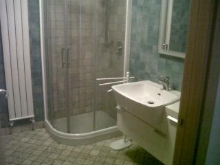 Moderno appartamento e ampio garage in centro - 2