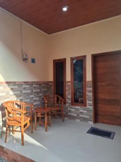 Surya Kencana Homestay - 4