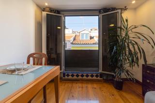 Cozy Bica Flat with Balcony - 7