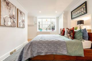 Private 2 Bed Cosy Home by Royal Palace - 3