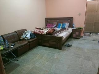 Breeze Inn Hotel & Restaurant - 4