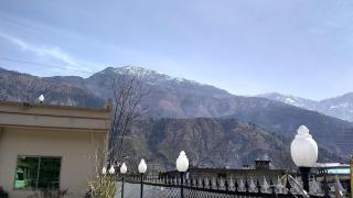 Breeze Inn Hotel & Restaurant - 3