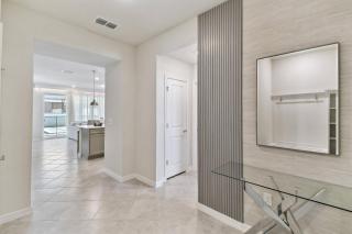 Private Pool Themed Bedrooms - 7