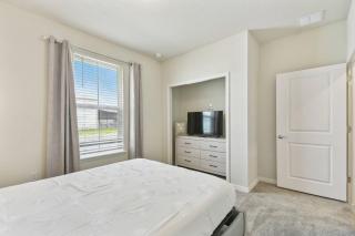 Private Pool Themed Bedrooms - 3