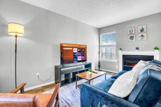 Modern Brand New Studio with Free Gym - 2