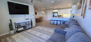 Hot Tub, Kayaks, Game Room, Boat Parking, Fire Pit, King, WD - 7