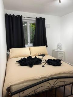 Local London Double Room - 7