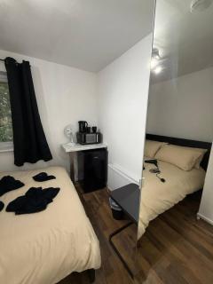 Double Room in London SW4 Zone 2 - 5