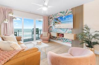 Paradise Beach Club - Oceanfront and Penthouse - 0
