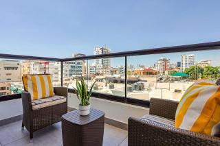 Cozy 1BR Condo, Pool, Gym - 9