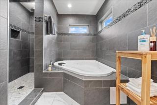 The Modern Re-Joyce Retreat - 9