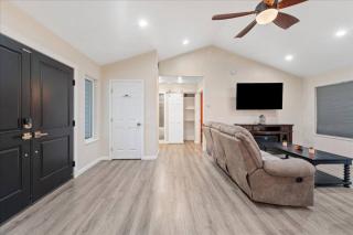 The Modern Re-Joyce Retreat - 6