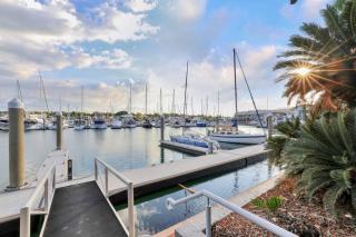 Cullen Bay Perfection - 4