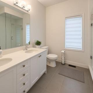 Lux 3 Bedroom Home near Public Transit - 3