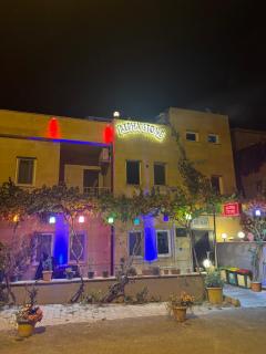 Alpha Stone House - 3