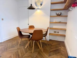 Modern 2 Bed in the Heart of Clerkenwell - 2