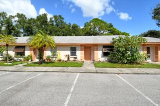 Close to Beaches, Downtown, Restaurants & Parks! - 8