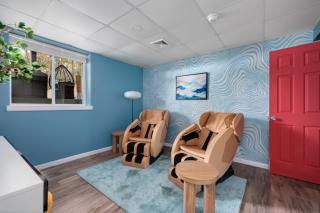 The Poconest - Luxurious Mountain Mansion - 2