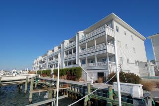 Harbour Towne 204A - 9