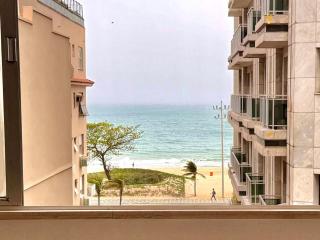 Vista mar e ao lado da praia de Ipanema. - 0