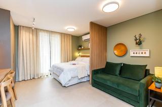 Studio Completo p/ 4 pessoas no All Batel -BAT1714 - 0