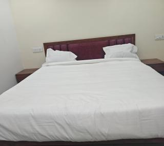 Hotel Royal Krishna - 2