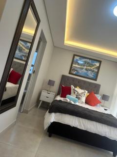 Serenity suite 6 minutes away from the beach - 0