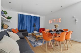 Barbican Luxury - 2 Bedrooms 2Bathrooms - 9