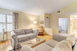 3 bedroom, 2 bath bungalow home - 0