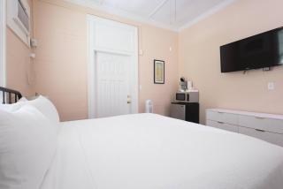 Creme Brulee Suite - 5