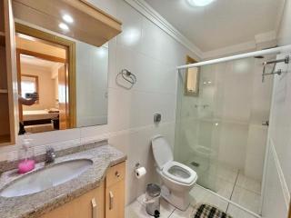 Avenida Ubirajara a 1 quadra do mar! - 6