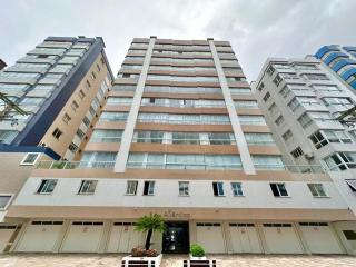 Avenida Ubirajara a 1 quadra do mar! - 5