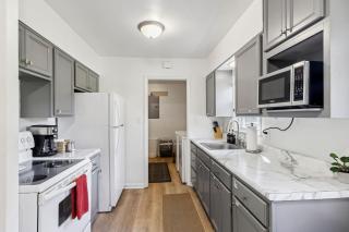 2BR with Private Hot Tub - 2