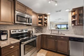 Beautiful Corner Oceanfront 2-bedroom, 2 bath Condo in Amelia Surf & Racquet - 0