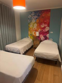 Triple room in a House with a pool - 7