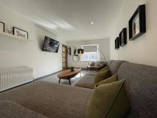 Spacious City Centre Property - 7